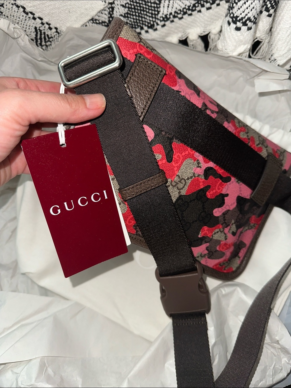 Gucci Brown Pink Red Camouflage GG Canvas waist belt bag  and crossbody - Picture 4 of 8